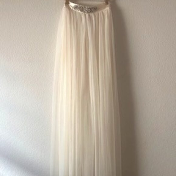 Chic Cream Maxi Skirt with Embellished Waist - Picture 1 of 6